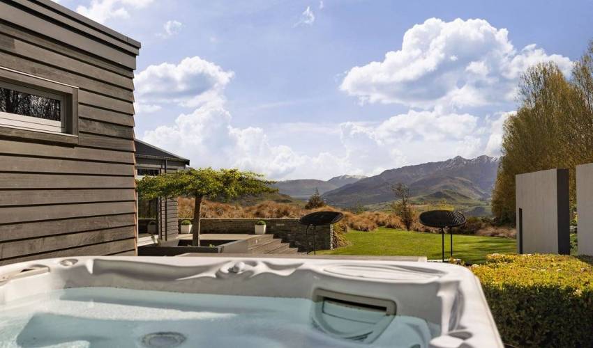 Villa 6246 in New Zealand Main Image